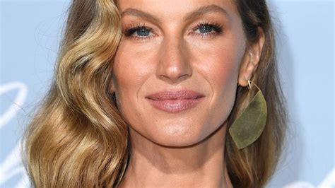 gisele bundchen bikini|Gisele Bundchen stuns in unbelievable bikini photo on .